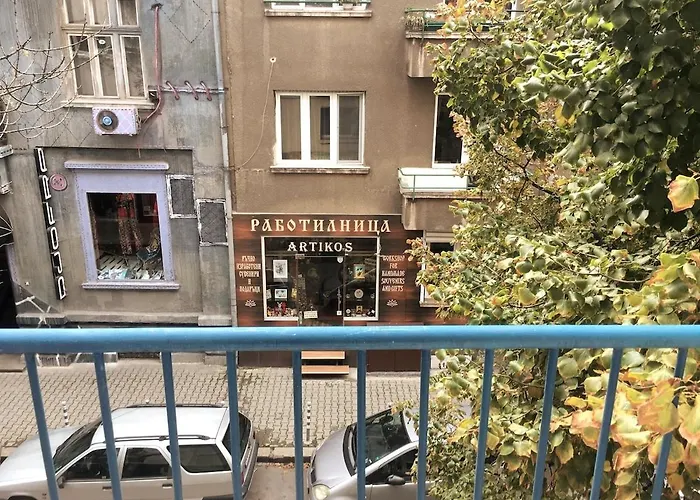 Beautiful Bright And Spacious * סופיה