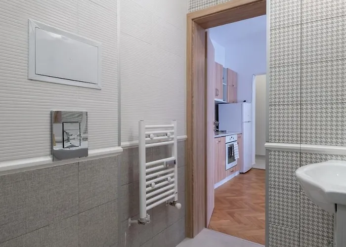 Beautiful Bright And Spacious アパート ソフィア