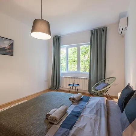 Beautiful Bright And Spacious * סופיה